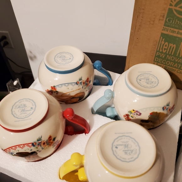 NIB Pioneer Woman novelty mugs - Picture 9 of 11